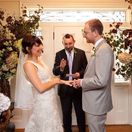 Jessica and Andrew exchanging their wedding vows